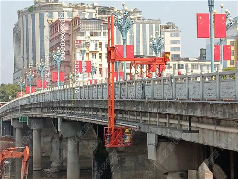匠心独运，打造江西吉安龙泉大桥水帘