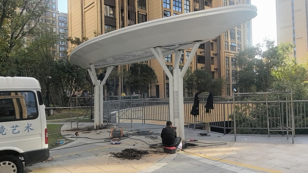 扬州-京华城小区廊架-缪加银