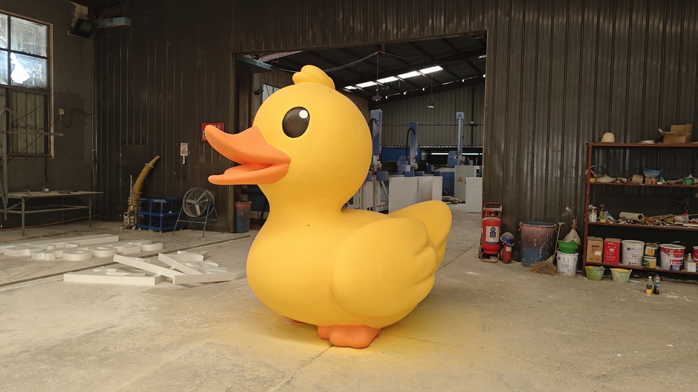 南京-小黄鸭-泡沫