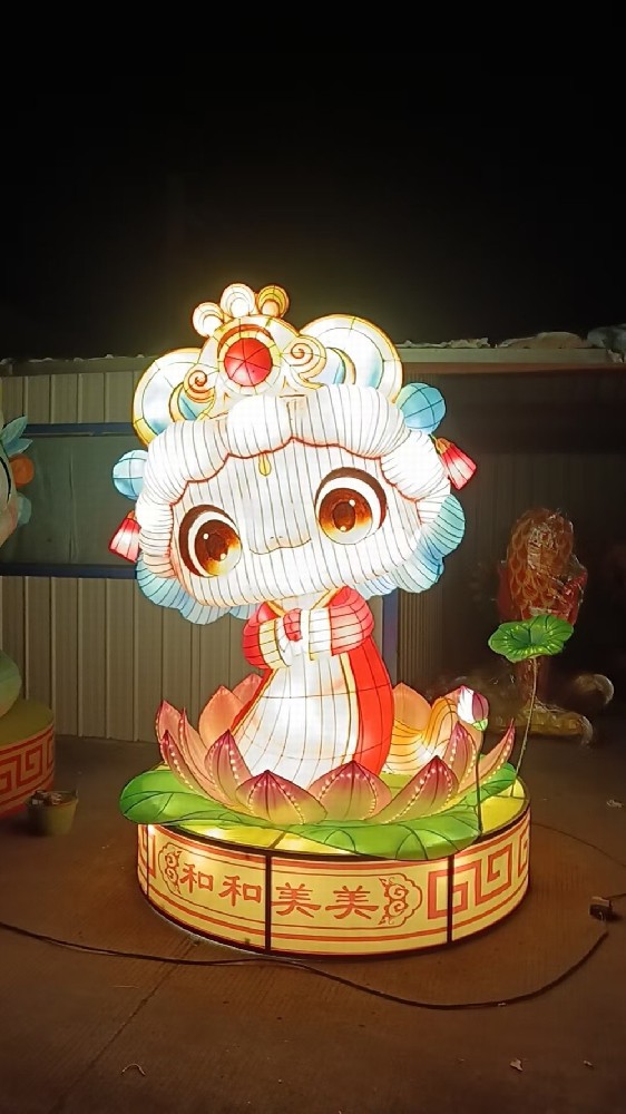 南京-蛇宝宝花灯