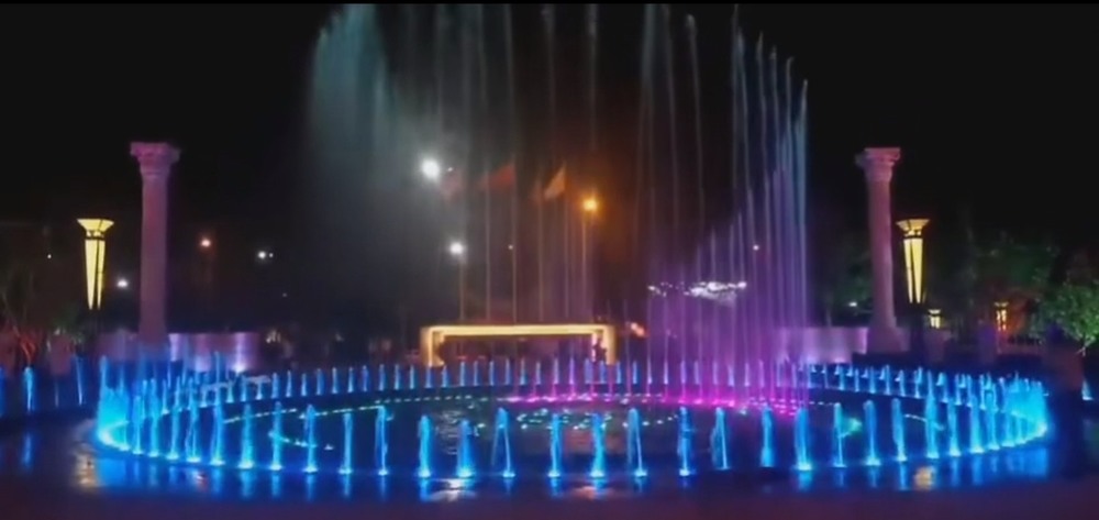 新疆库尔勒-音乐喷泉